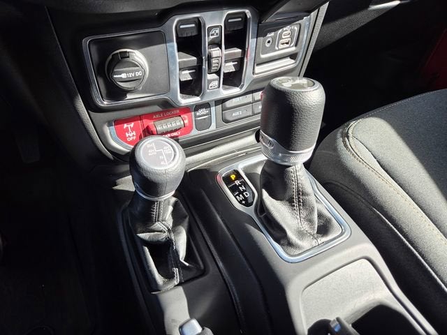2025 Jeep Wrangler 4xe Willys