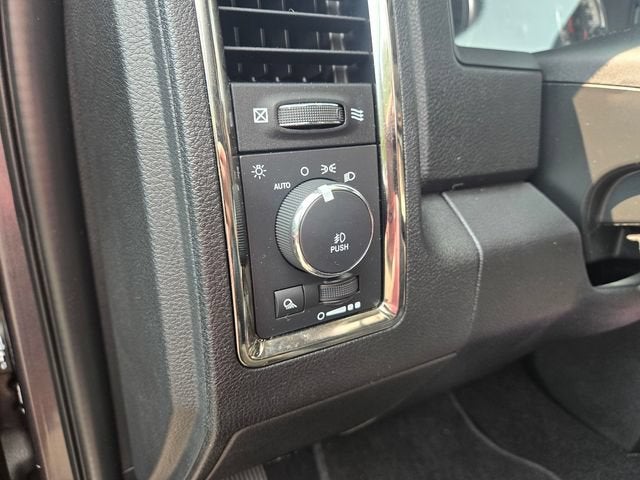 2017 RAM 1500 Sport Quad Cab 4x2 6'4" Box