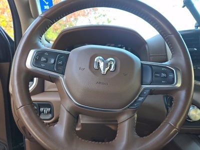 2021 RAM 1500 Laramie Crew Cab 4x4 5'7" Box