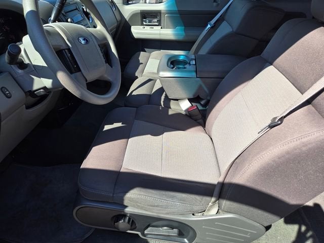2005 Ford F-150 STX