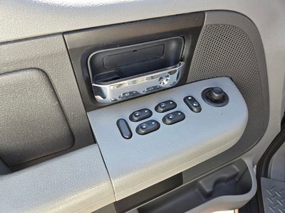 2005 Ford F-150 STX