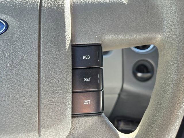 2005 Ford F-150 STX