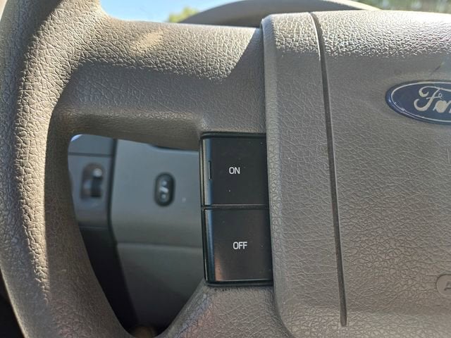 2005 Ford F-150 STX