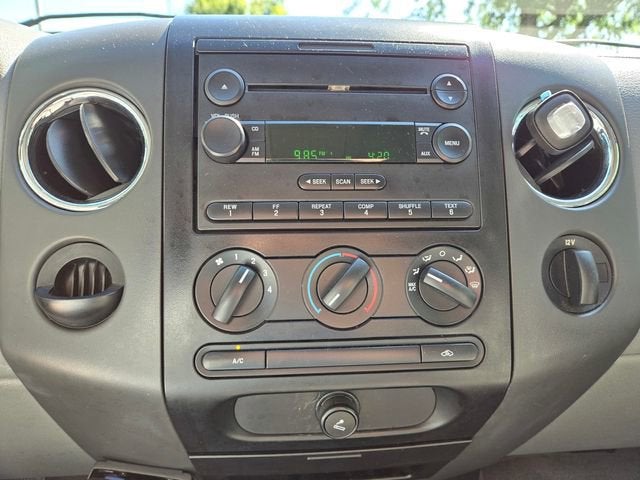2005 Ford F-150 STX
