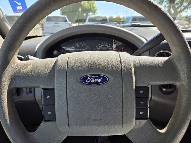2005 Ford F-150 STX