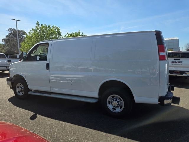2024 Chevrolet Express Cargo 2500 WT