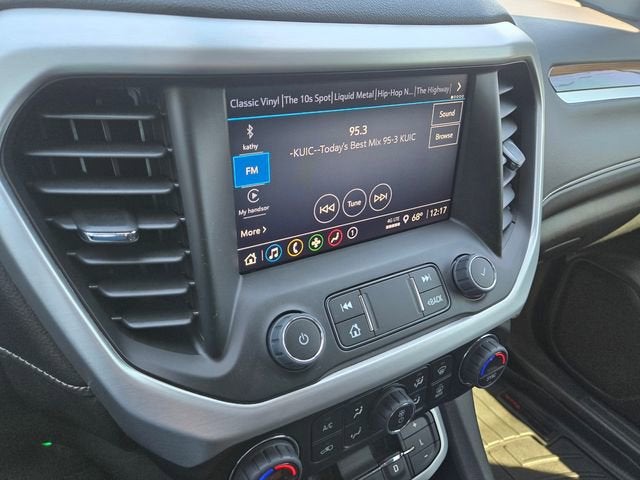 2023 GMC Acadia SLE