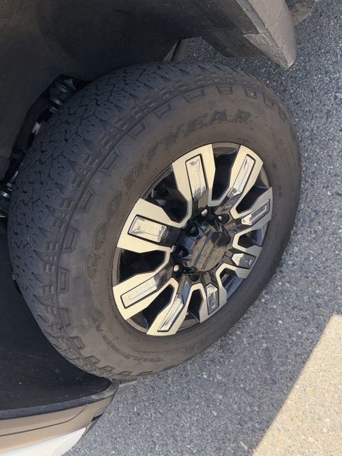 2024 GMC Sierra 2500 HD Denali