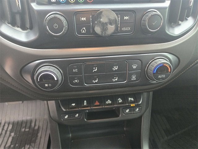 2022 GMC Canyon AT4 - Leather