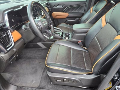 2023 GMC Canyon 4WD AT4