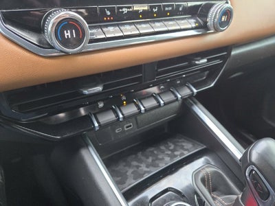 2023 GMC Canyon 4WD AT4
