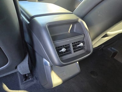 2024 Cadillac LYRIQ Luxury 1