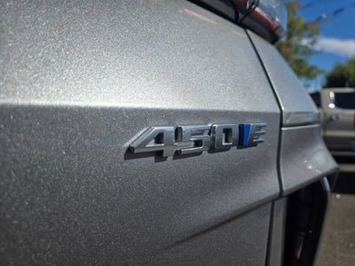 2024 Cadillac LYRIQ Luxury 1