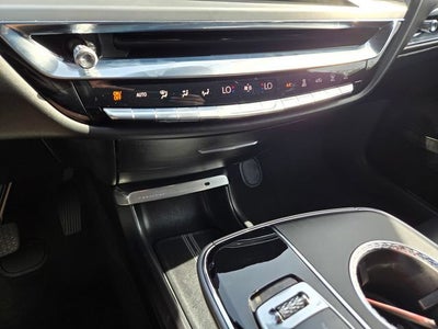 2024 Cadillac LYRIQ Luxury 1