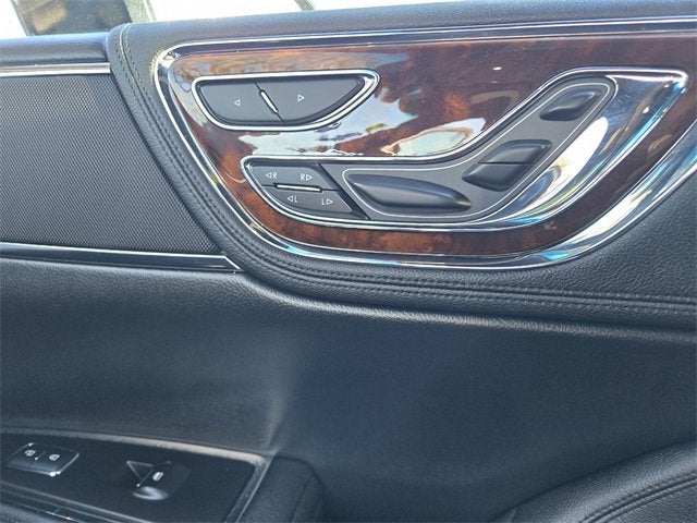 2017 Lincoln Continental Reserve