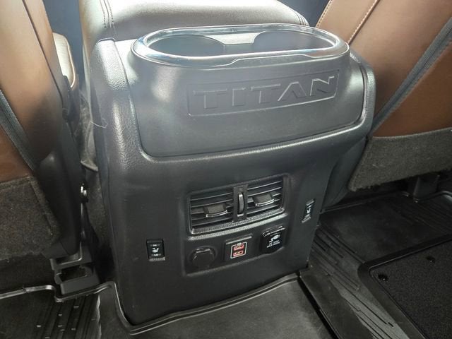 2023 Nissan TITAN Crew Cab Platinum Reserve 4x4