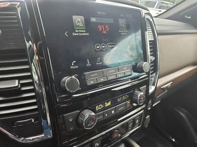2023 Nissan TITAN Crew Cab Platinum Reserve 4x4