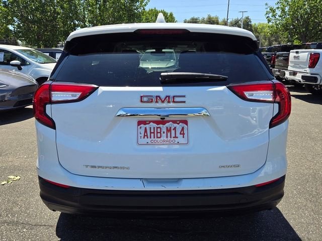 2024 GMC Terrain SLE