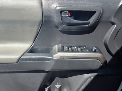 2022 Toyota Tacoma 2WD SR5