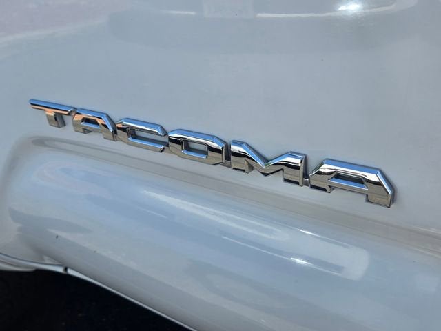 2022 Toyota Tacoma 2WD SR5