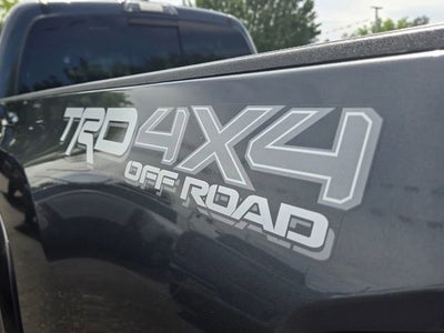 2022 Toyota Tacoma 4WD SR5