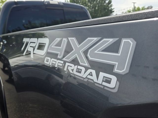 2022 Toyota Tacoma 4WD SR5