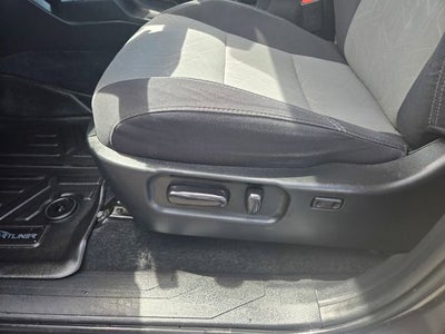 2022 Toyota Tacoma 4WD SR5