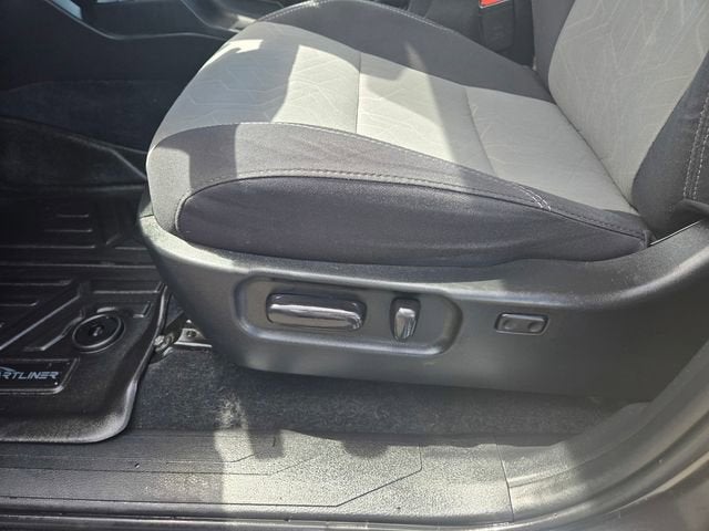 2022 Toyota Tacoma 4WD SR5