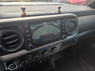 2022 Toyota Tacoma 4WD SR5