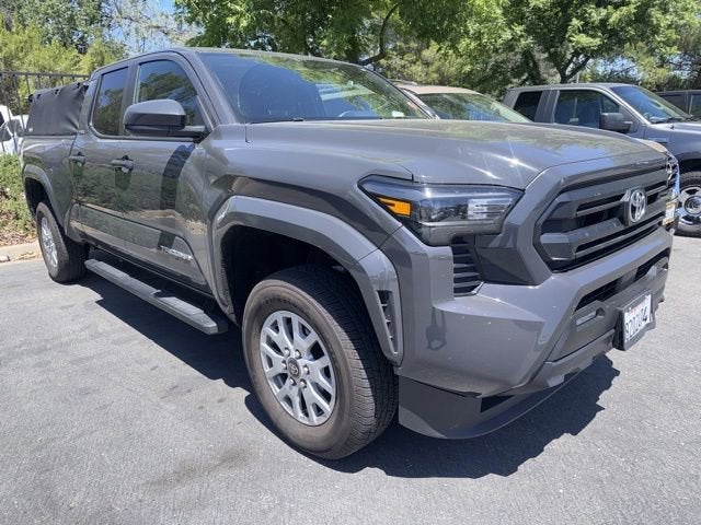 2025 Toyota Tacoma 2WD SR5