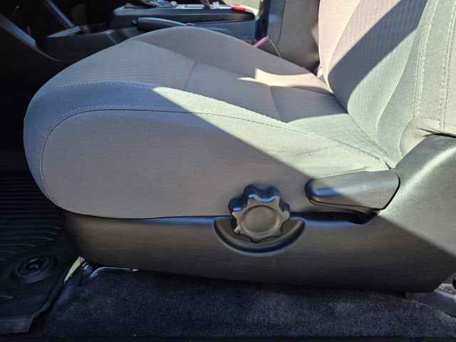 2022 Toyota Tacoma 4WD SR