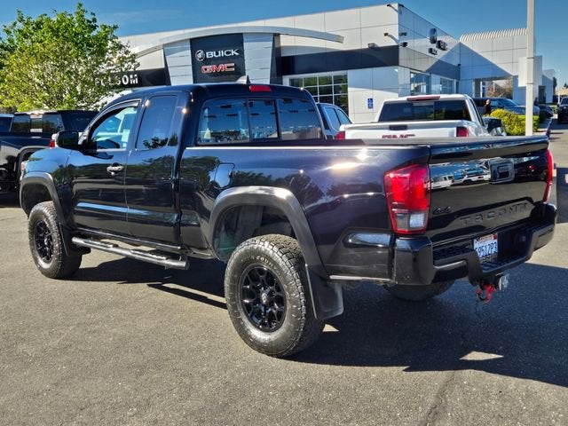 2022 Toyota Tacoma 4WD SR