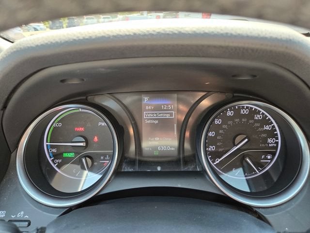 2023 Toyota Camry SE Hybrid