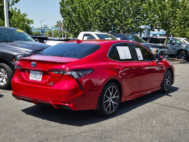 2023 Toyota Camry SE Hybrid