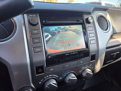 2017 Toyota Tundra SR5 5.7L V8