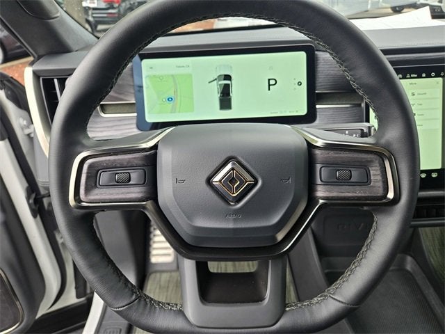 2024 RIVIAN R1T Adventure