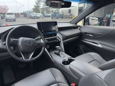 2022 Toyota Venza LE