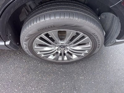 2022 Toyota Venza LE