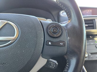 2016 Lexus IS 200t 4dr Sdn