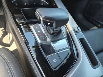 2023 Audi A4 Premium Plus 45 TFSI S line quattro S tronic