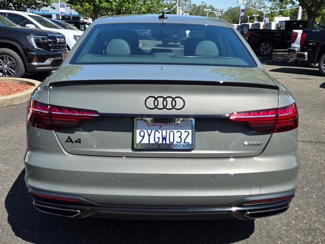 2023 Audi A4 Premium Plus 45 TFSI S line quattro S tronic