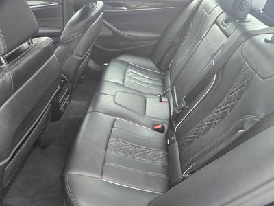 2022 BMW M550 i xDrive