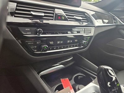 2022 BMW M550 i xDrive