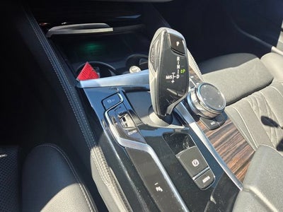 2023 BMW 530 i