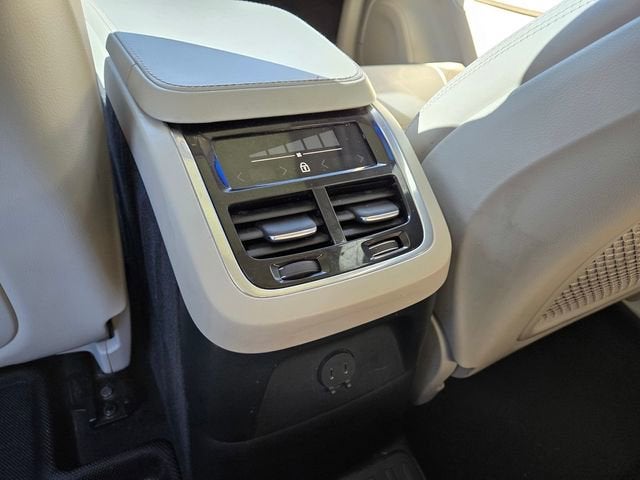 2021 Volvo XC90 Inscription Expression