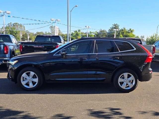 2022 Volvo XC60 Momentum