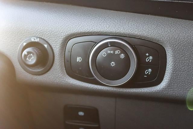 2022 Ford Transit Passenger Wagon XL