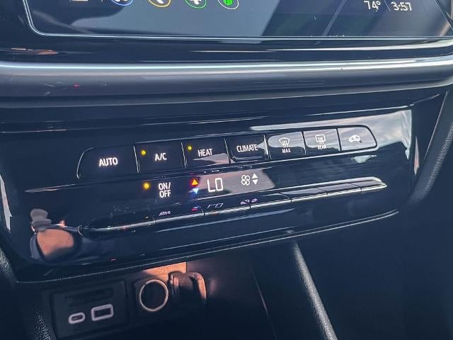 2022 Chevrolet Bolt EUV LT