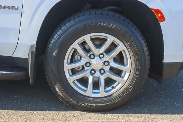 2022 Chevrolet Suburban LS