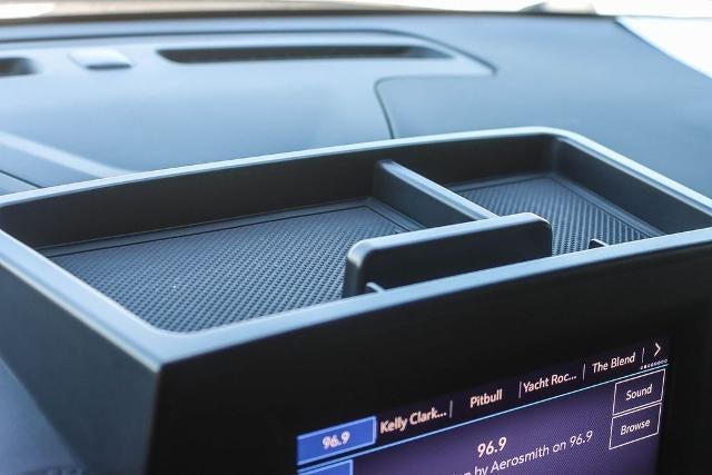 2022 Chevrolet Suburban LS